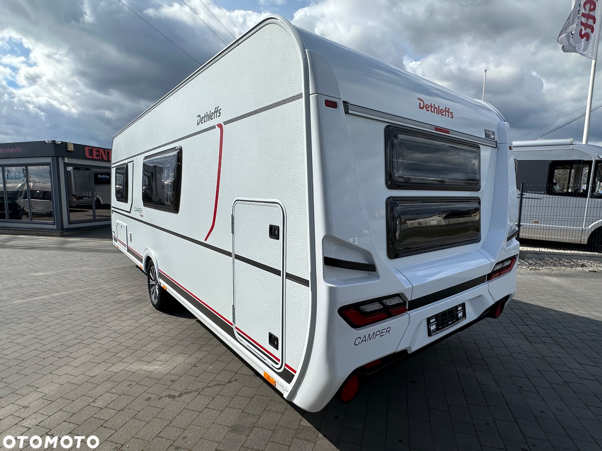 Dethleffs Camper 560 FMK - 4