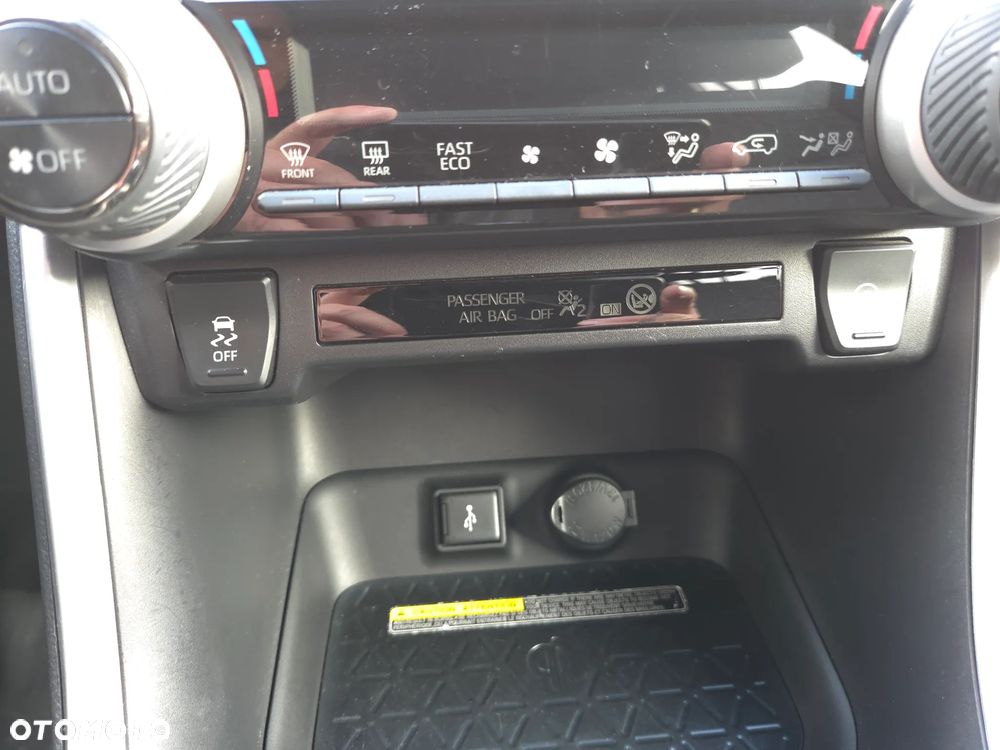 Toyota RAV4 2.0 Comfort 4x4 - 25