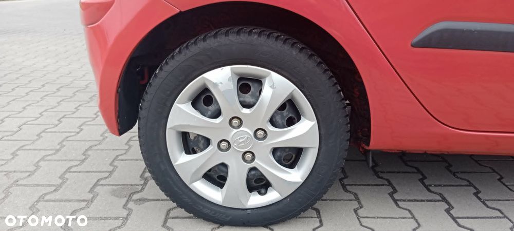 Hyundai i10 1.1 Base - 8