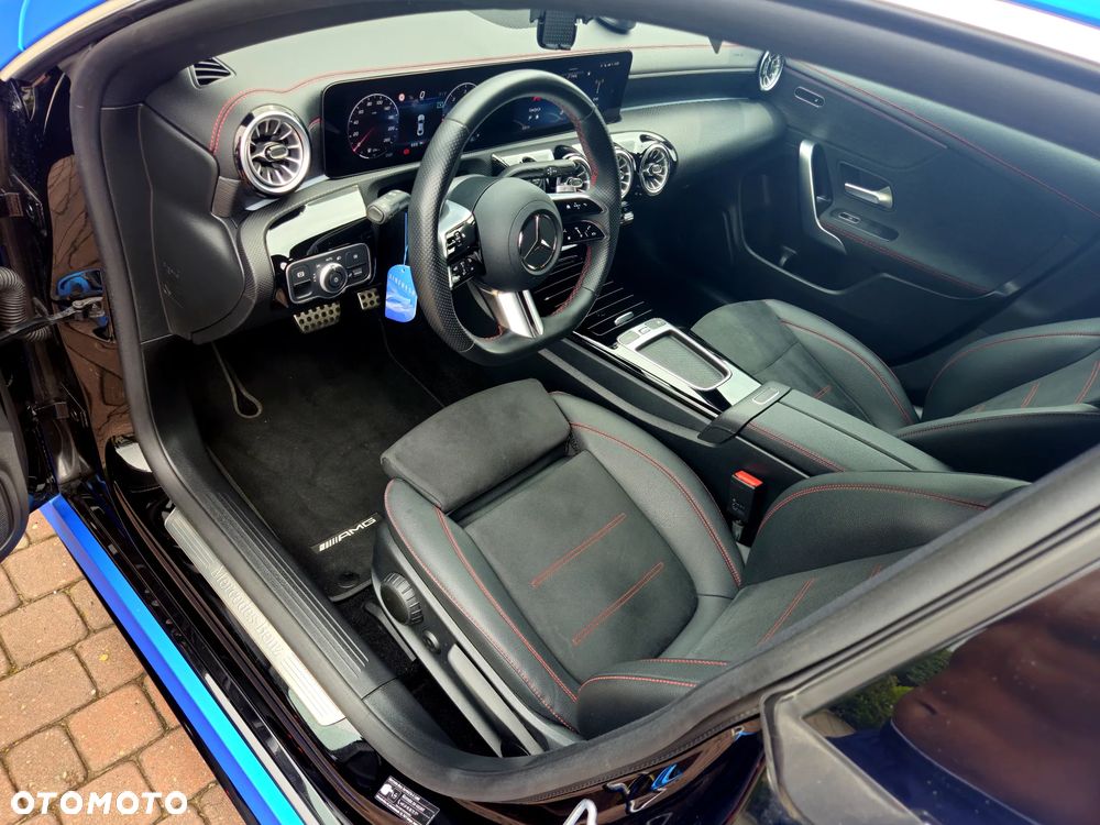Mercedes-Benz CLA 180 d AMG Line 8G-DCT - 22