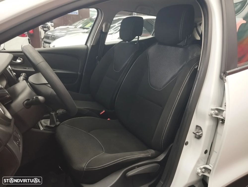 Renault Clio 1.5 dCi Zen - 13