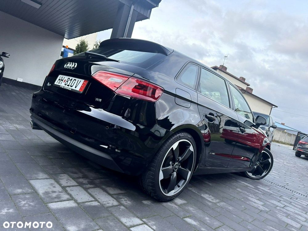 Audi A3 Sportback - 4
