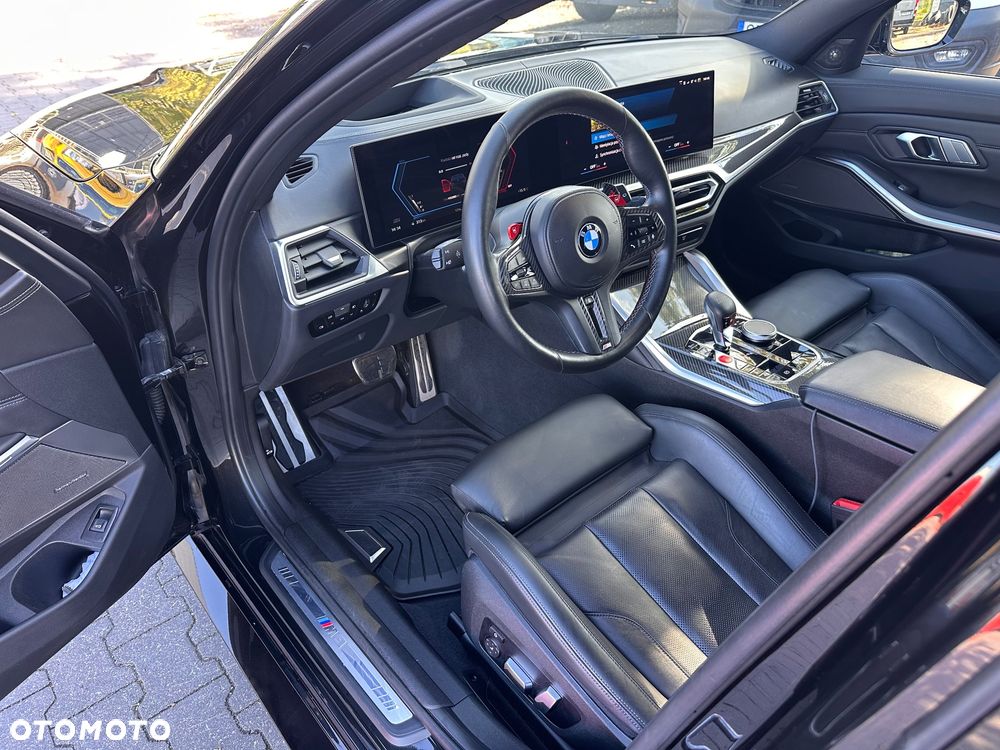 BMW M3 Competition M xDrive - 23