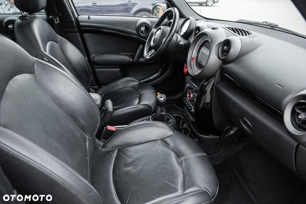 MINI Countryman Cooper D - 26