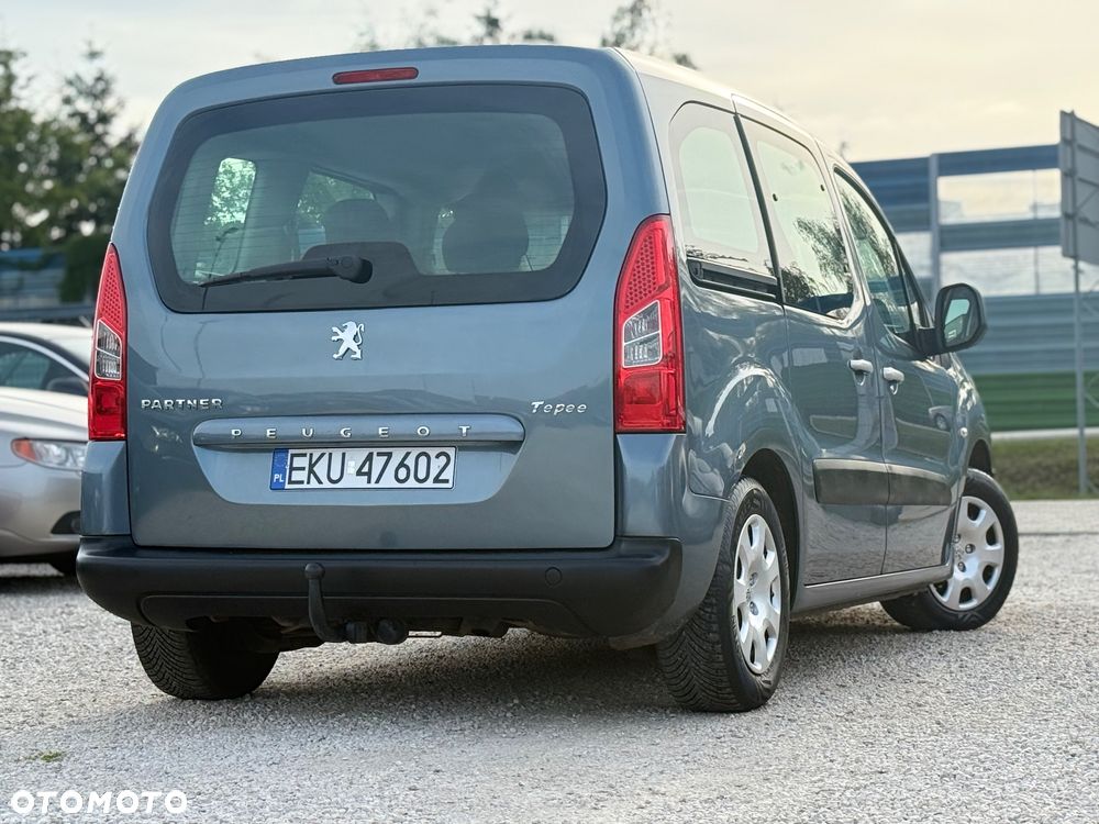 Peugeot Partner 110 Family - 13
