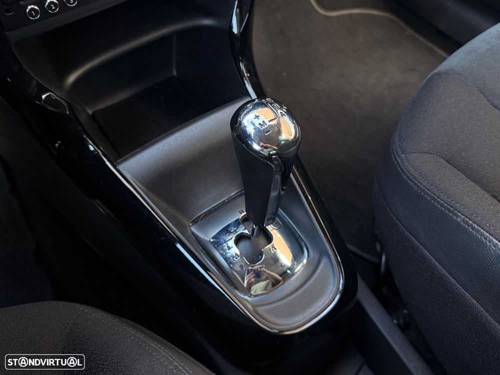 Citroën DS3 1.4 e-HDi Chic CMP - 13