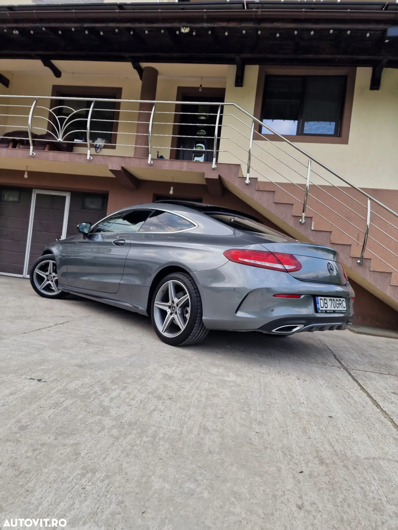 Mercedes-Benz C 220 d Coupe 9G-TRONIC AMG Line - 39