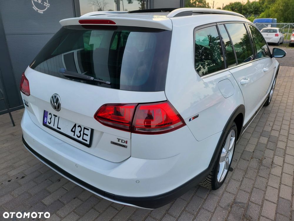 Volkswagen Golf Alltrack 1.6 TDI BMT 4Mot - 23