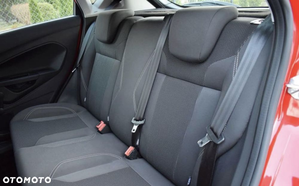 Ford Fiesta 1.0 EcoBoost S&S TITANIUM X - 11