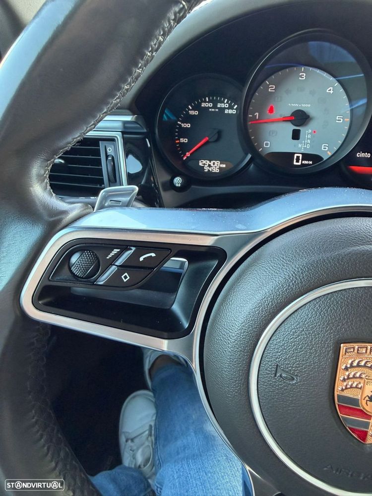 Porsche Macan S - 33