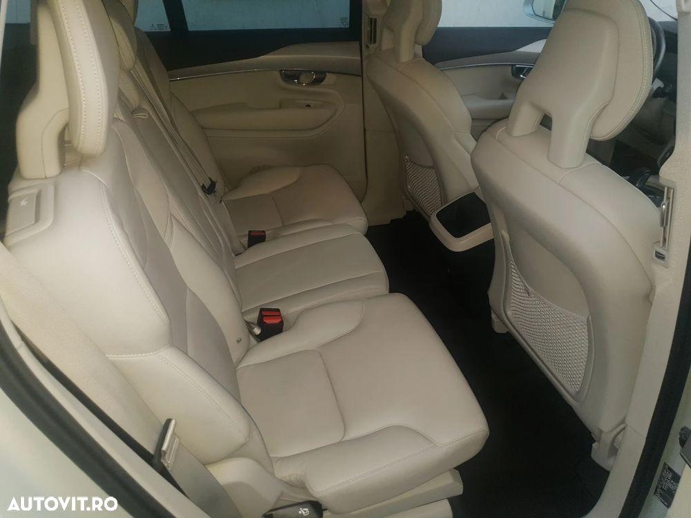 Volvo XC 90 B5 D AWD Geartronic Momentum - 8