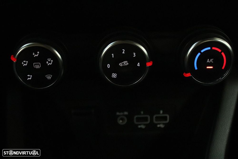 Renault Clio 1.0 TCe Evolution - 13