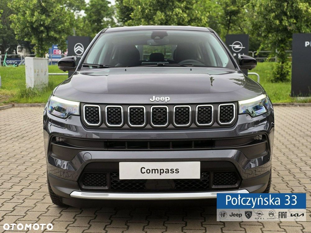 Jeep Compass - 10