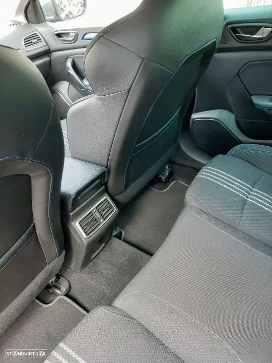 Renault Mégane Sport Tourer 1.5 dCi GT Line EDC J18 - 12