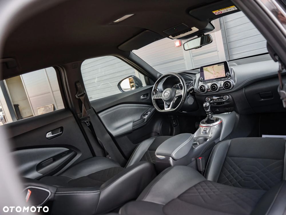 Nissan Juke DIG-T 117 N-Connecta - 17
