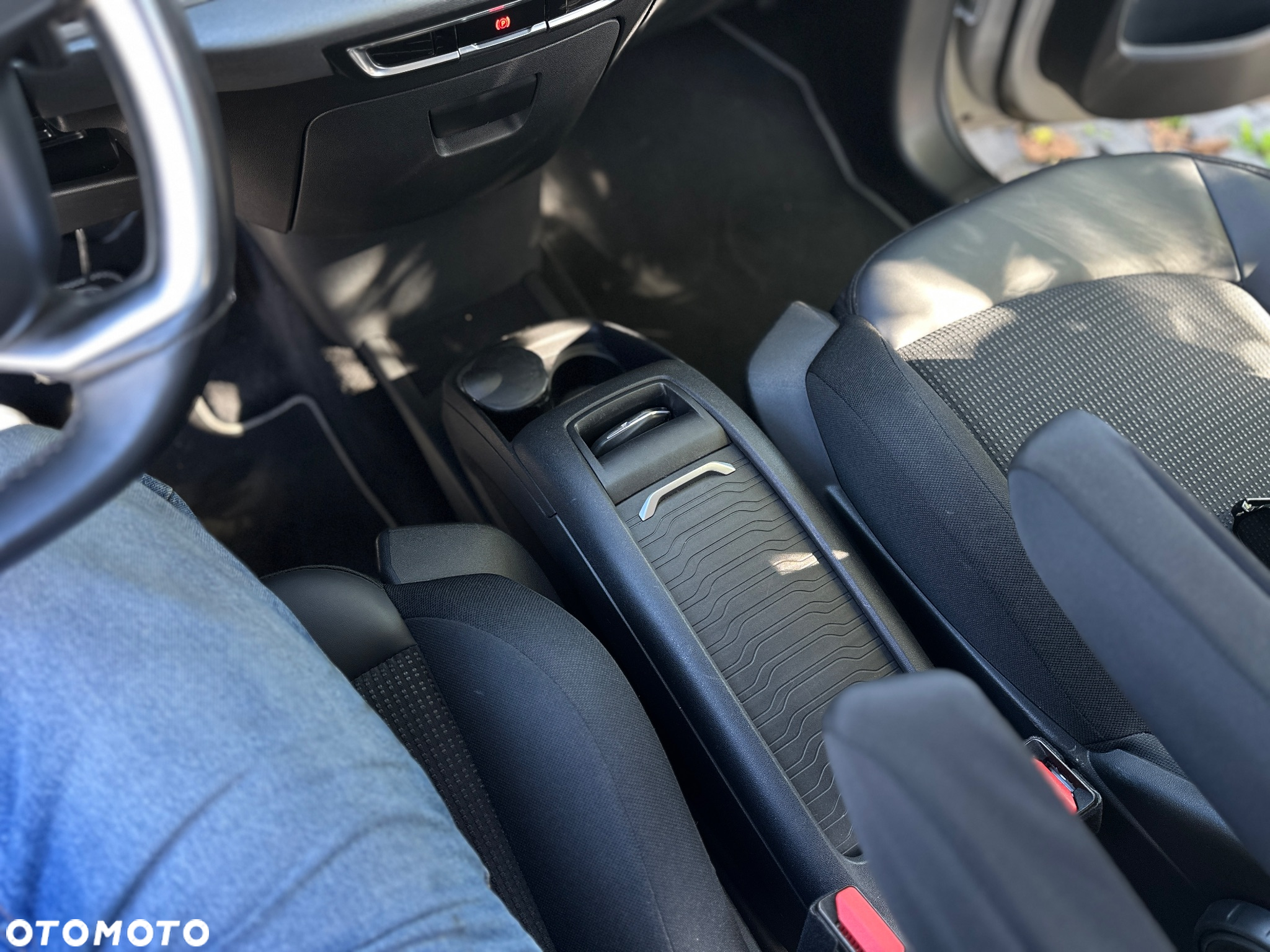 Citroën C4 SpaceTourer Grand 1.5 BlueHDi Feel S&S EAT8 - 34