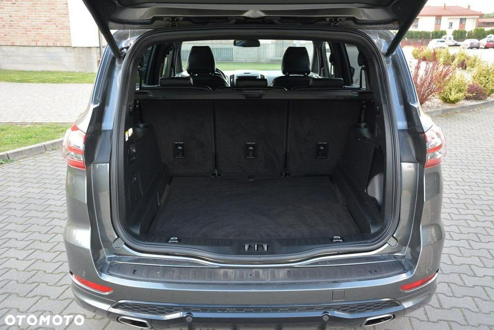 Ford S-Max - 15
