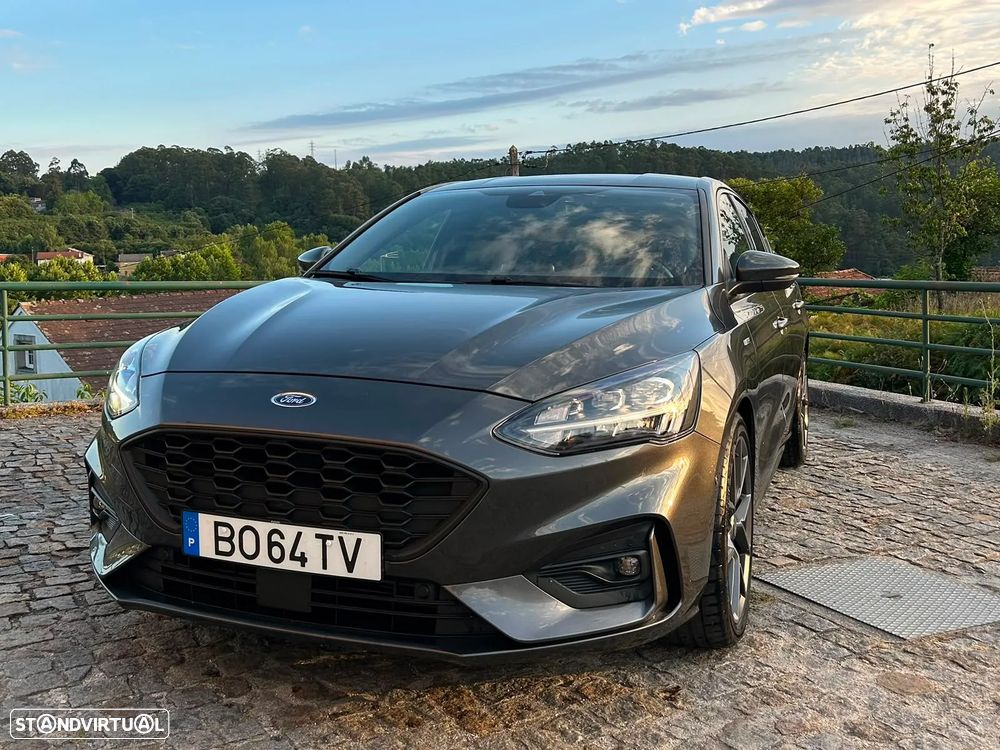 Ford Focus 1.5 EcoBoost Vignale - 1