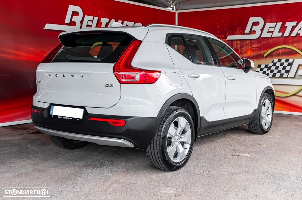 Volvo XC 40 2.0 D3 Momentum Plus Geartronic - 5
