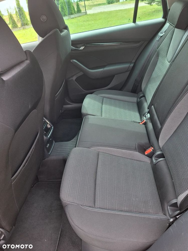 Skoda Octavia 1.0 TSI e-TEC DSG Ambition - 13
