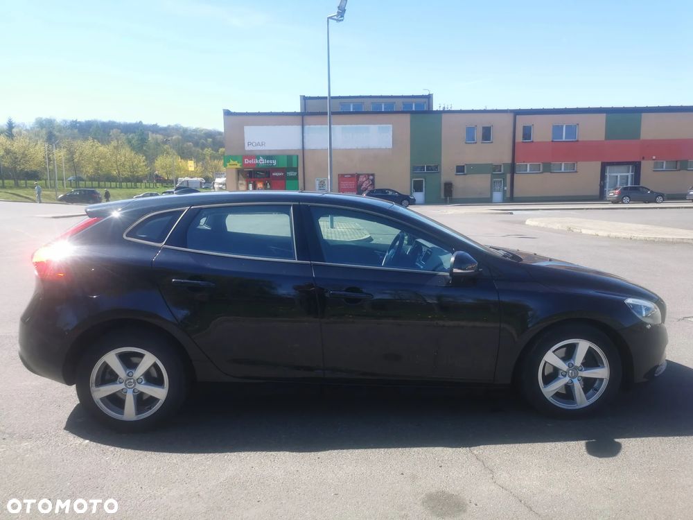 Volvo V40 T2 Summum - 7
