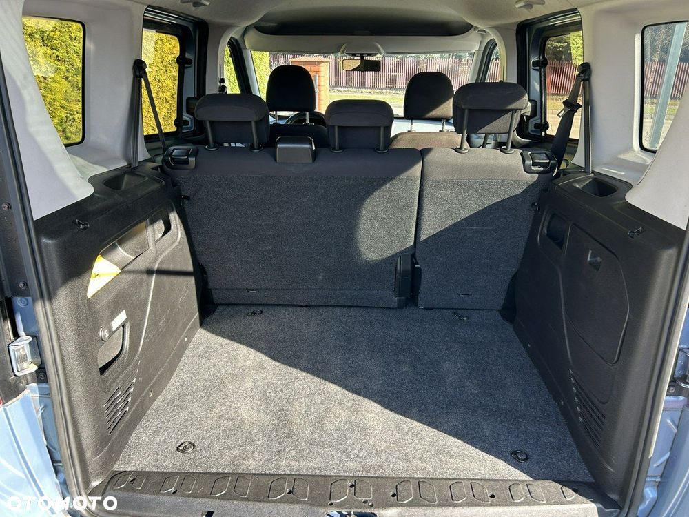 Opel Combo 1.4 Enjoy Eu6 - 12
