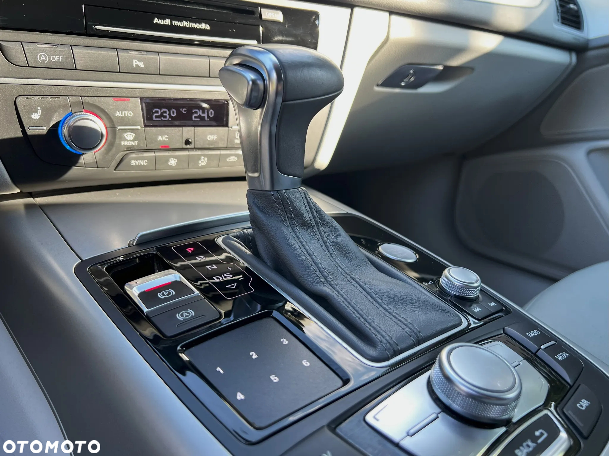 Audi A6 Avant 2.0 TDI DPF multitronic - 29
