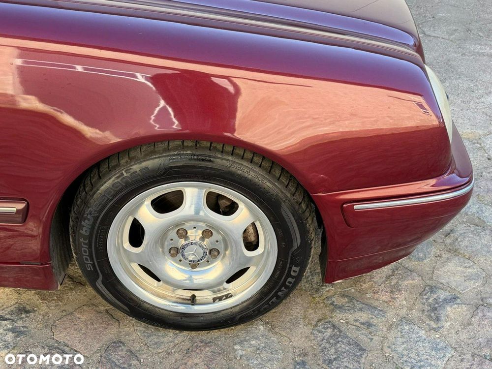 Mercedes-Benz Klasa E - 36