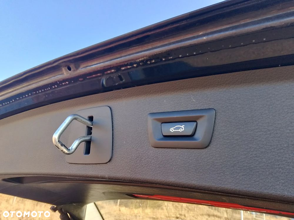 BMW Seria 2 218i Advantage - 19