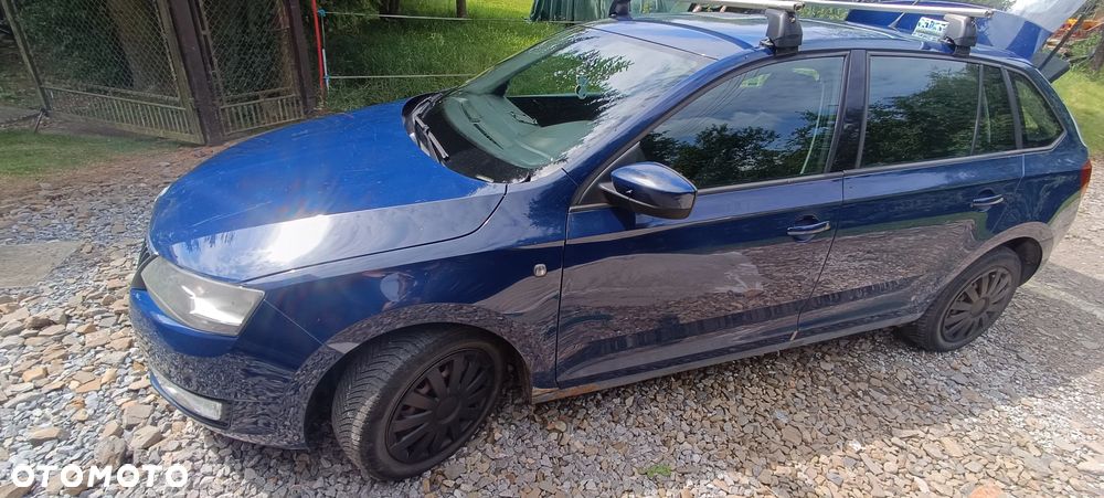 Skoda RAPID 1.2 Ambition Max - 11