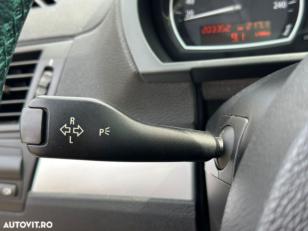 BMW X3 xDrive20d - 17