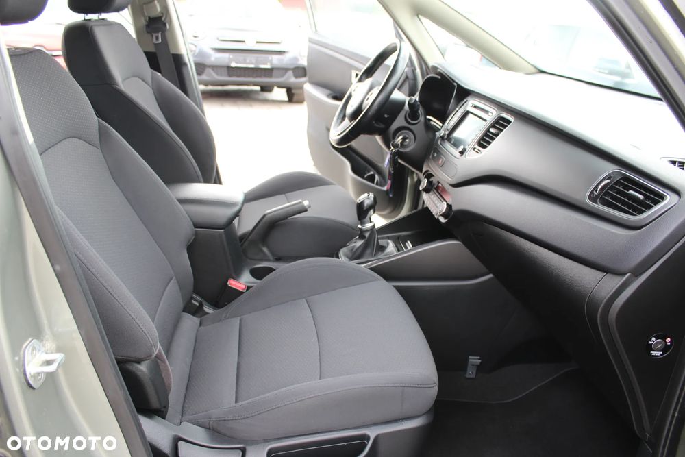 Kia Carens 1.6 GDI XL - 27