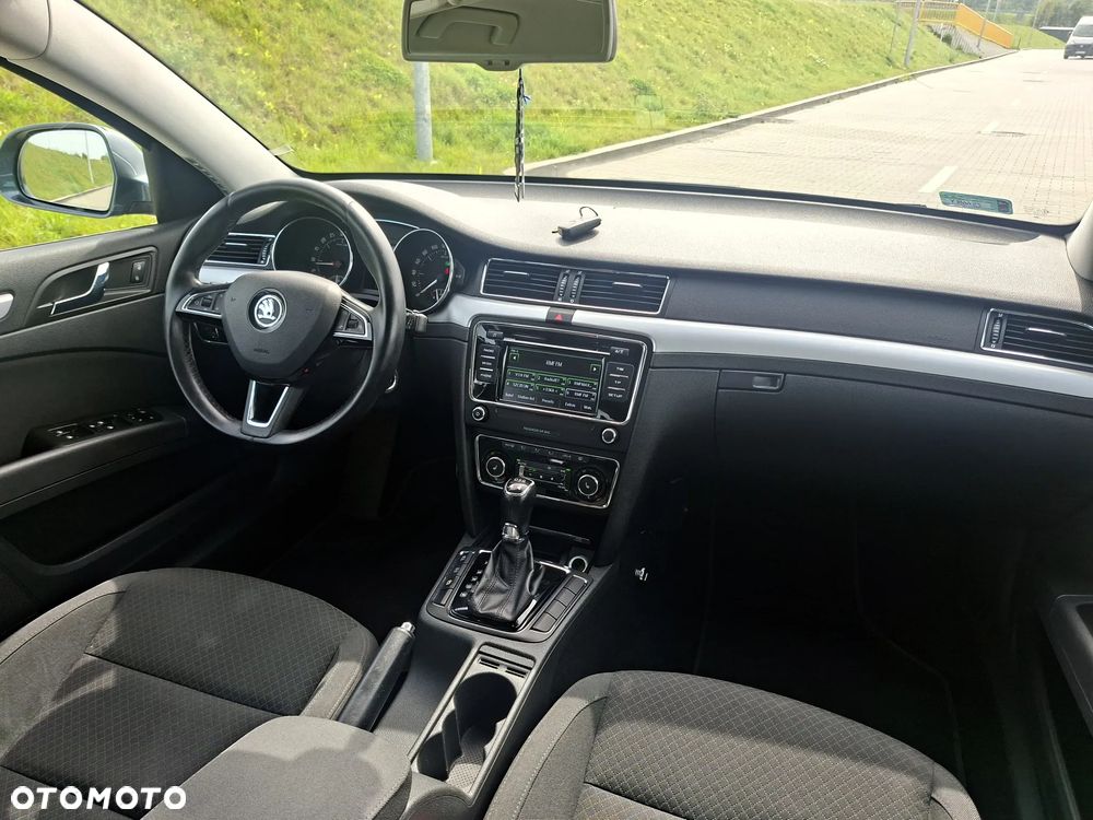 Skoda Superb 2.0 TDI 4x4 Elegance Outdoor DSG - 17