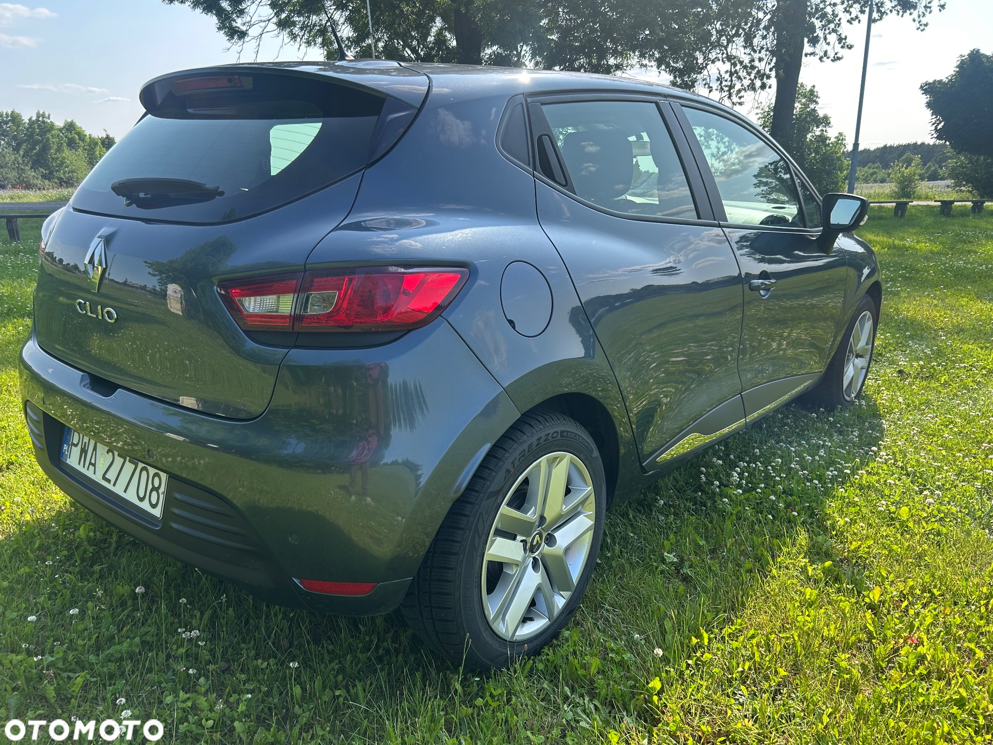 Renault Clio - 2