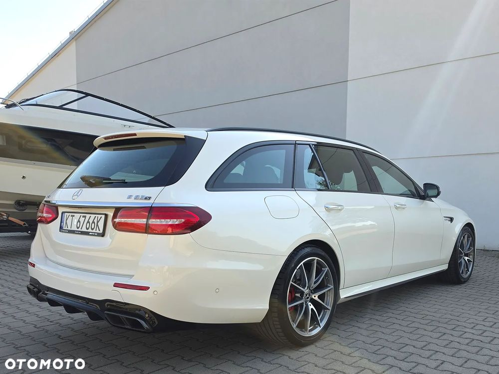 Mercedes-Benz Klasa E AMG 63 S 4-Matic+ - 3