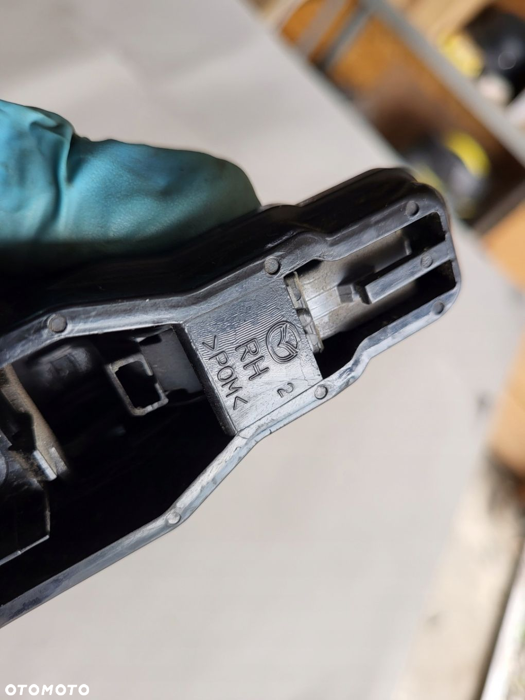 KLAMKA ZEWNĘTRZNA PRAWY PRZÓD MAZDA 3 BL 08-13 - 4