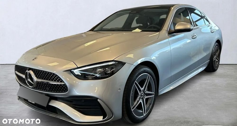 Mercedes-Benz Klasa C ver-400-e-phev-4--matic-amg - 3