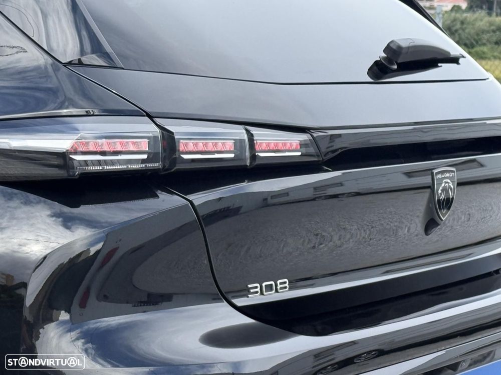 Peugeot 308 1.2 PureTech Allure EAT8 - 14