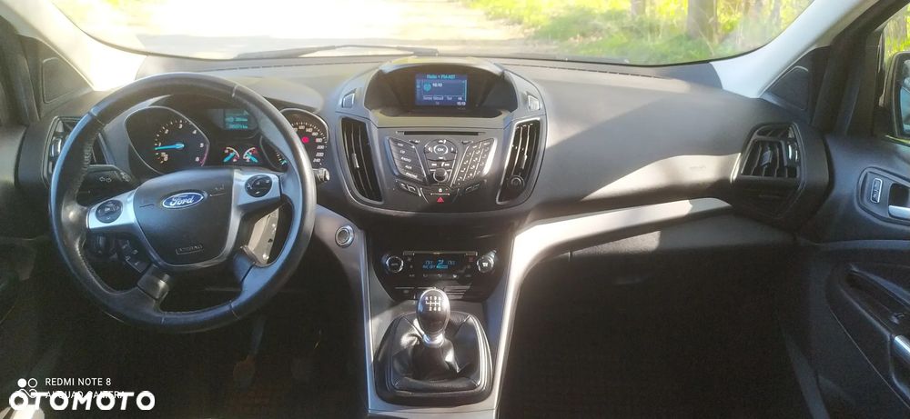 Ford Kuga 2.0 TDCi 2x4 Trend - 24