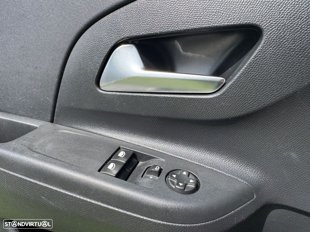 Opel Corsa 1.5 D Edition - 18