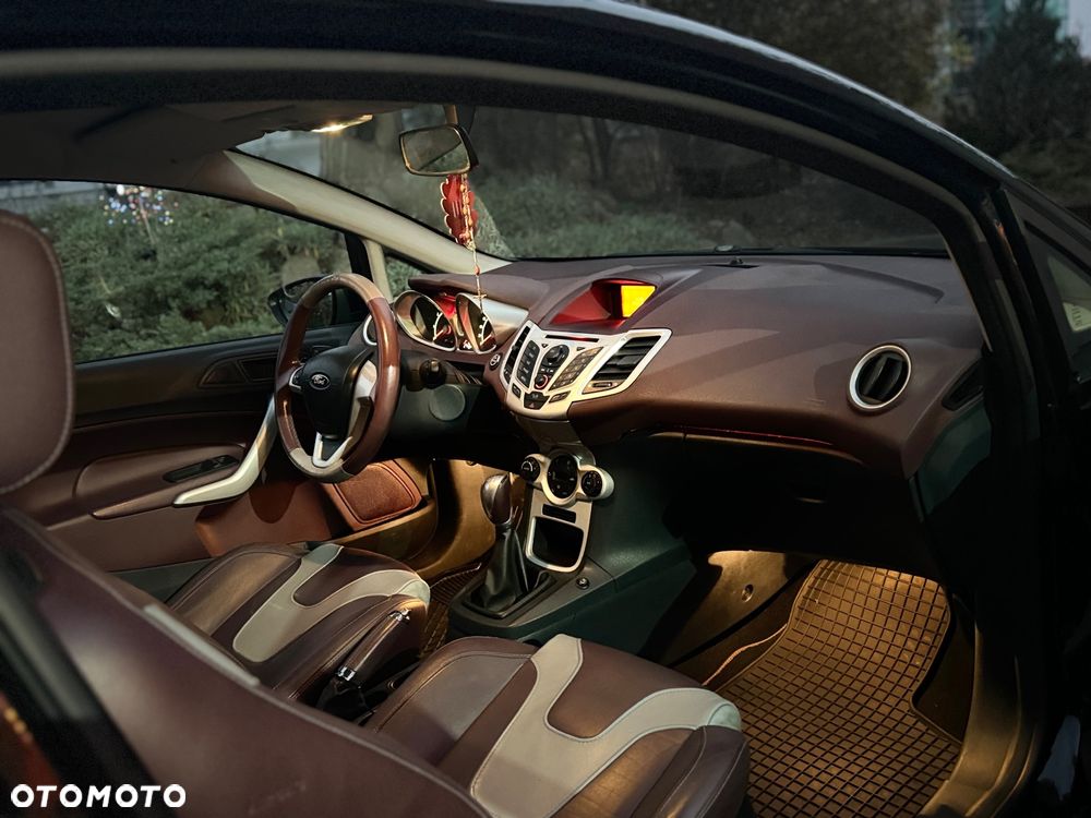 Ford Fiesta - 5