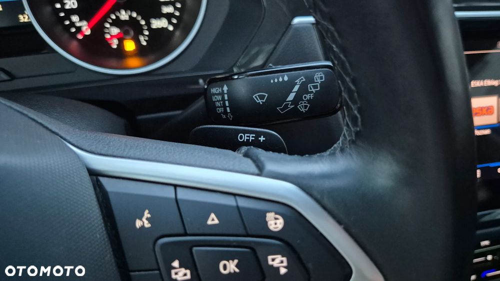 Volkswagen Tiguan 1.5 TSI EVO Life DSG - 25