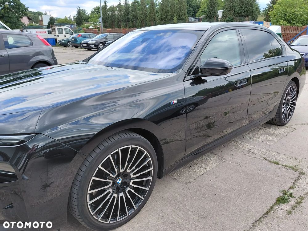 BMW Seria 7 - 5