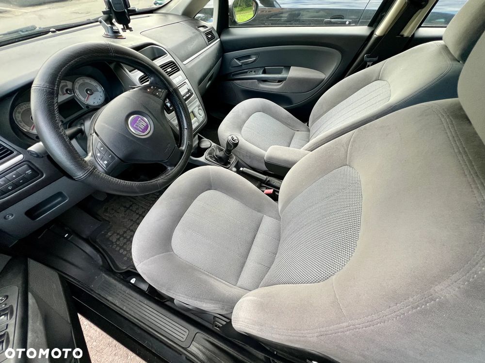Fiat Linea 1.4 T-Jet 16V Emotion - 4