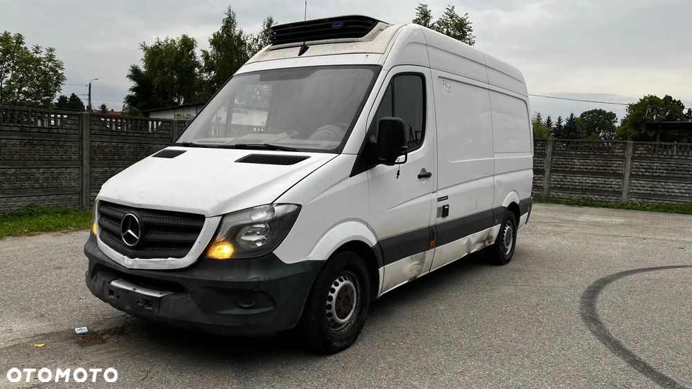 Mercedes-Benz Sprinter - 1