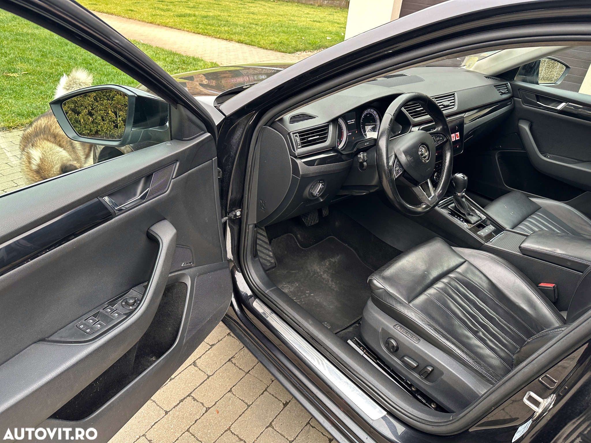 Skoda Superb 2.0 TDI DSG L&K - 13