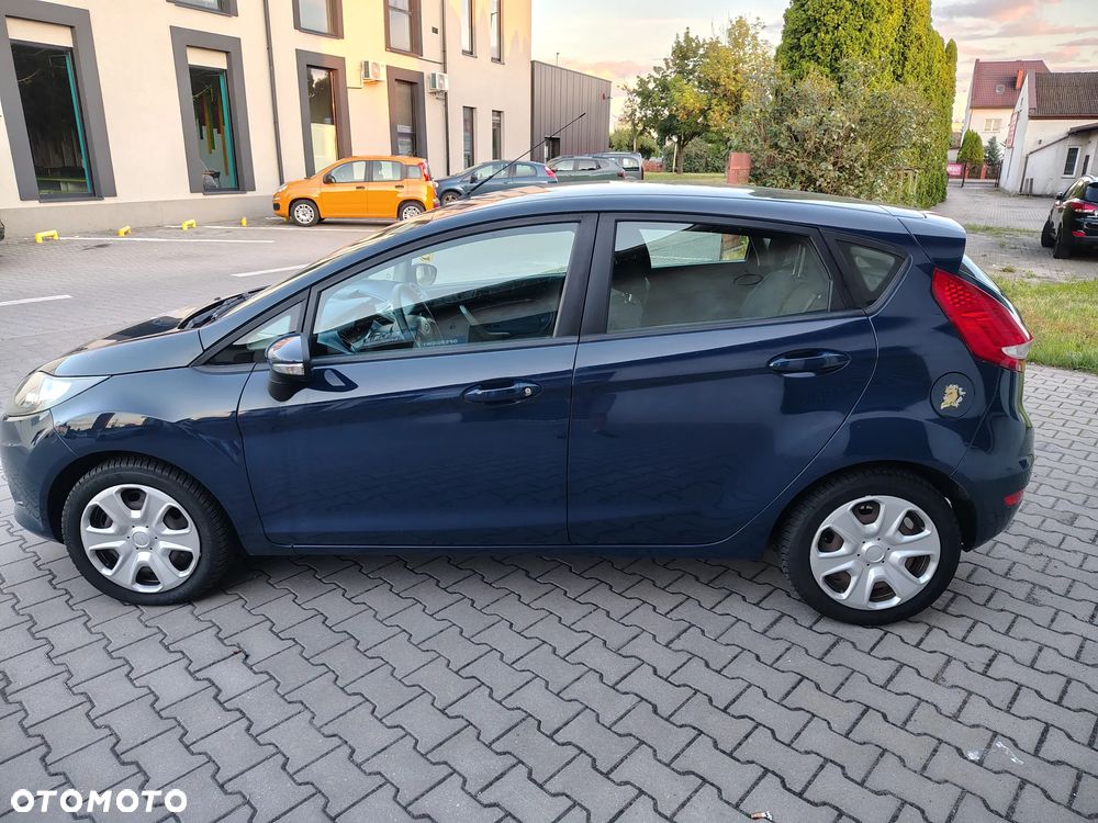 Ford Fiesta 1.25 Viva - 8