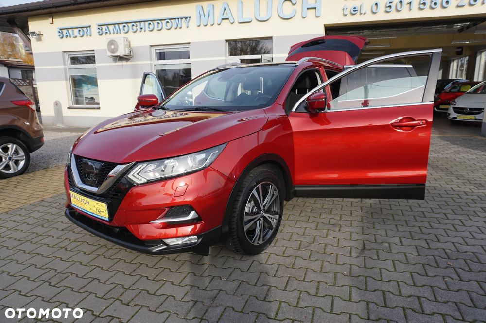 Nissan Qashqai 1.2 DIG-T N-Connecta Xtronic EU6 - 10