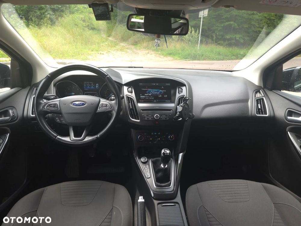 Ford Focus 1.5 TDCi DPF Start-Stopp-System Titanium - 25