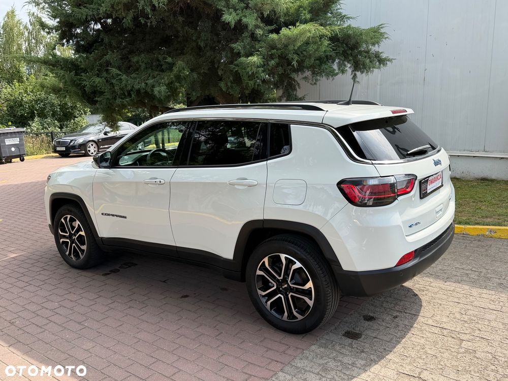 Jeep Compass - 14